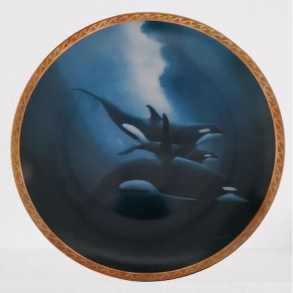 Vintage 1991 Hamilton Collection Plate "Orca Trio" Blue Golden Trim - Picture 1 of 2